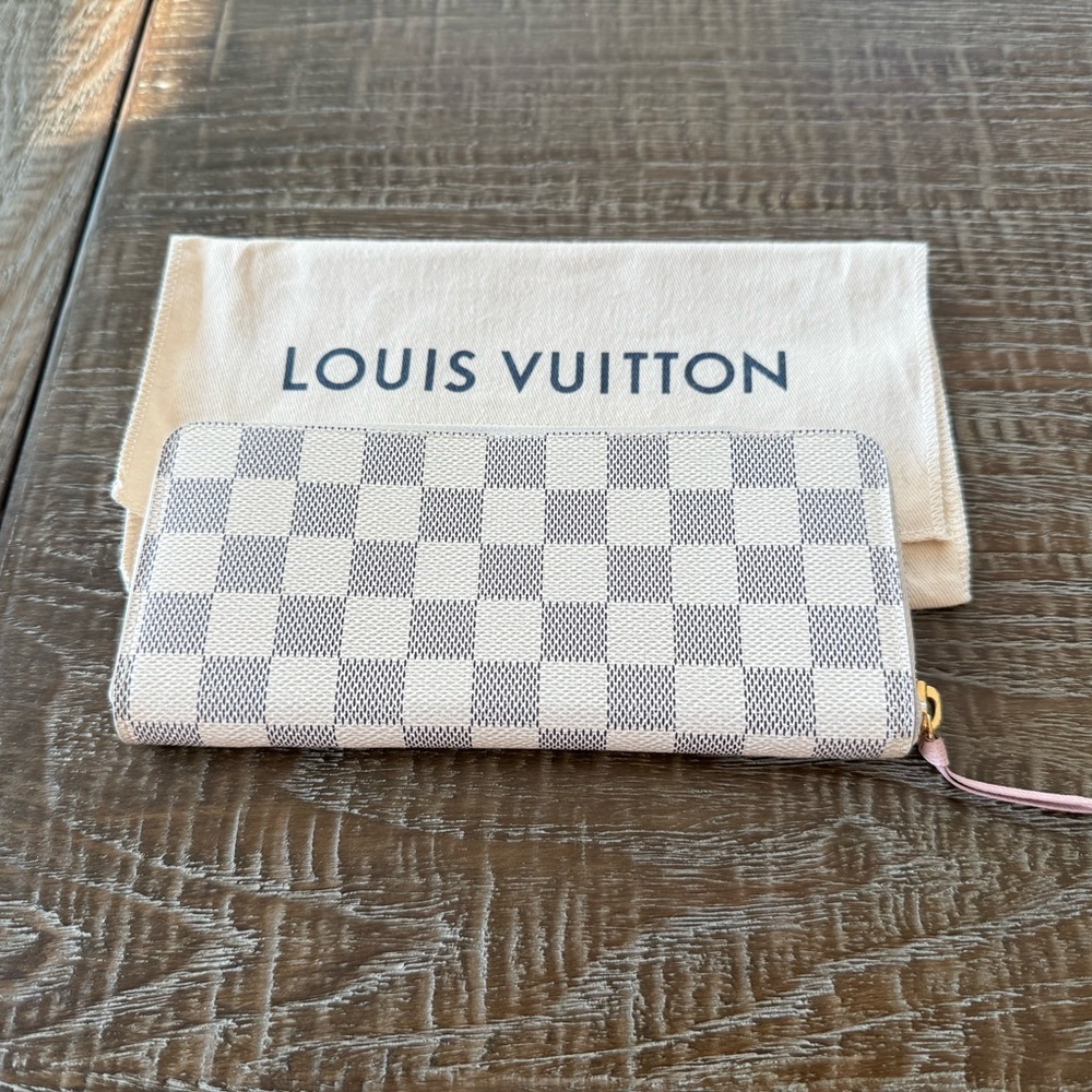 Louis Vuitton Clemence Wallet